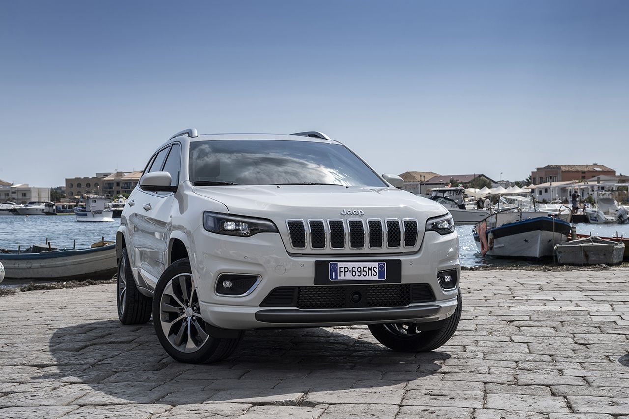 Nuova-Jeep-Cherokee-2019-Campello-Motors-02