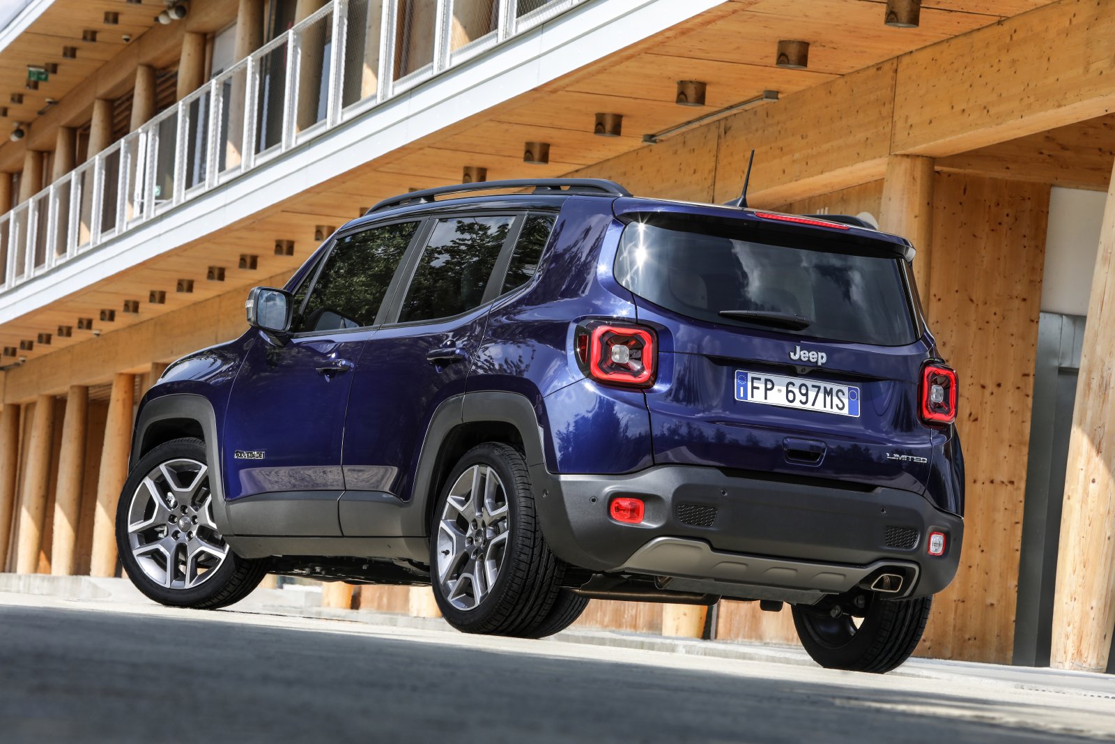 jeep-renegade-limited-2019-news-campello-motors-04