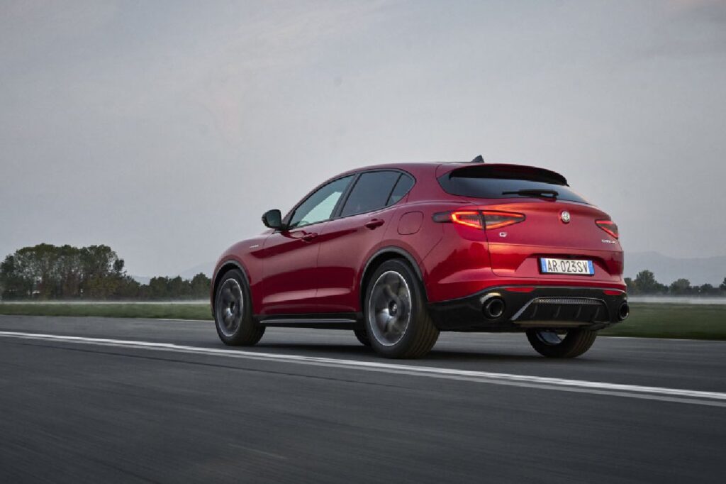 Nuova Alfa Romeo Stelvio offerta Venezia Mestre Padova Treviso Campello Motors