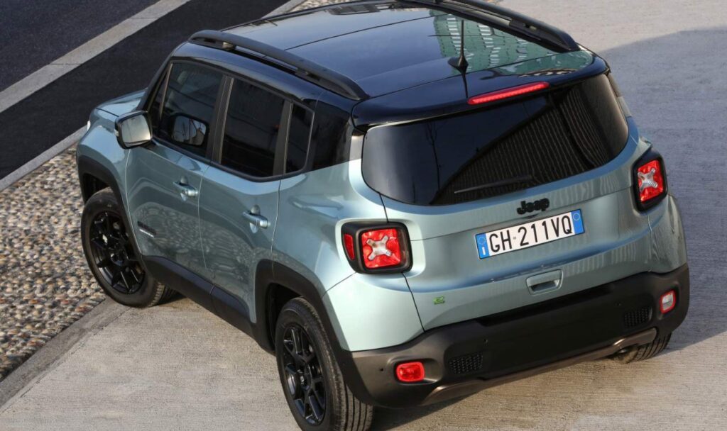 Offerta Jeep Renegade ehybrid Promozione concessionaria Jeep Venezia Mestre Mirano Padova Campello Motors 04