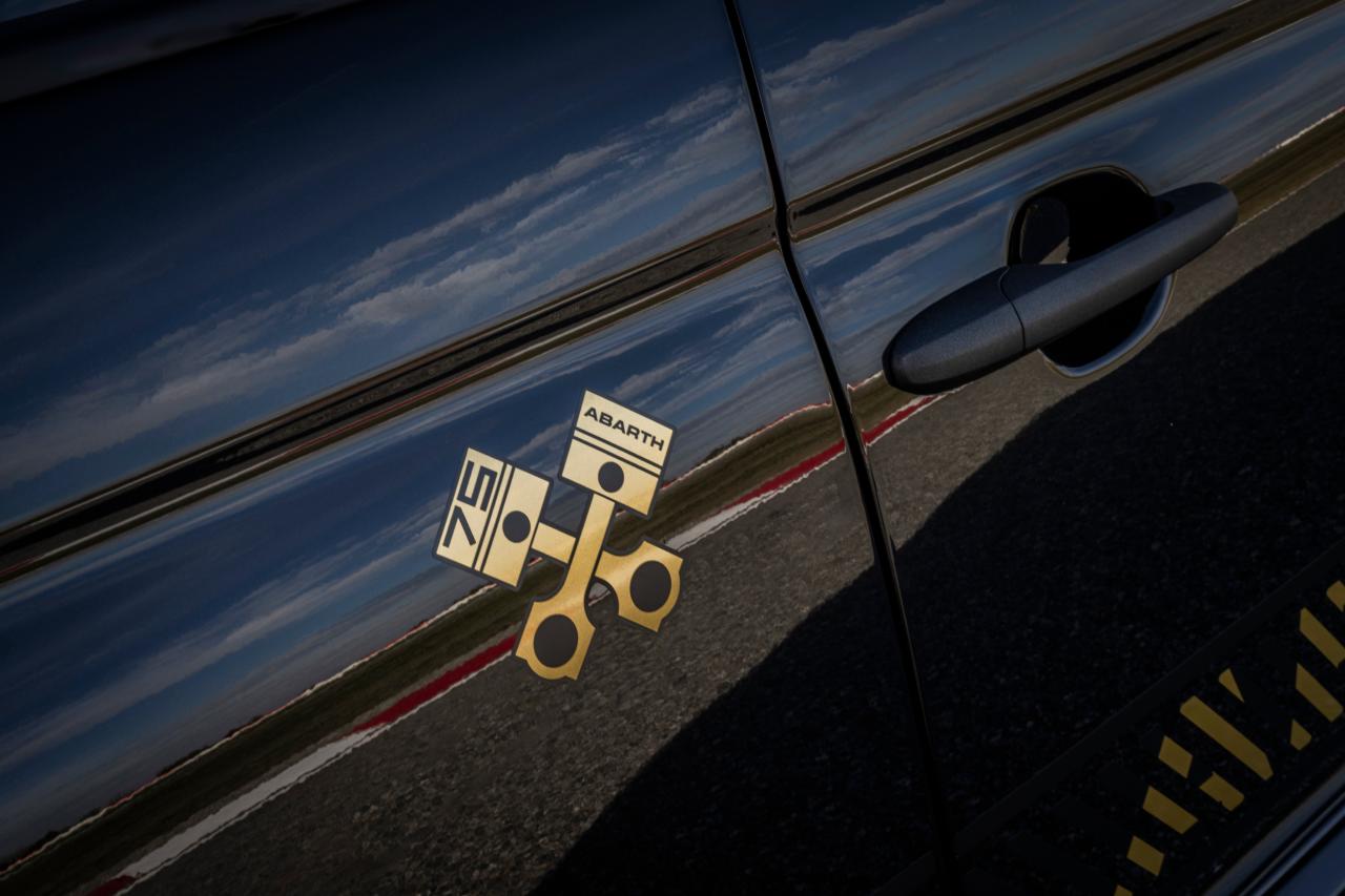 Abarth 695 75 Anniversario Limited Edition Campello Motors