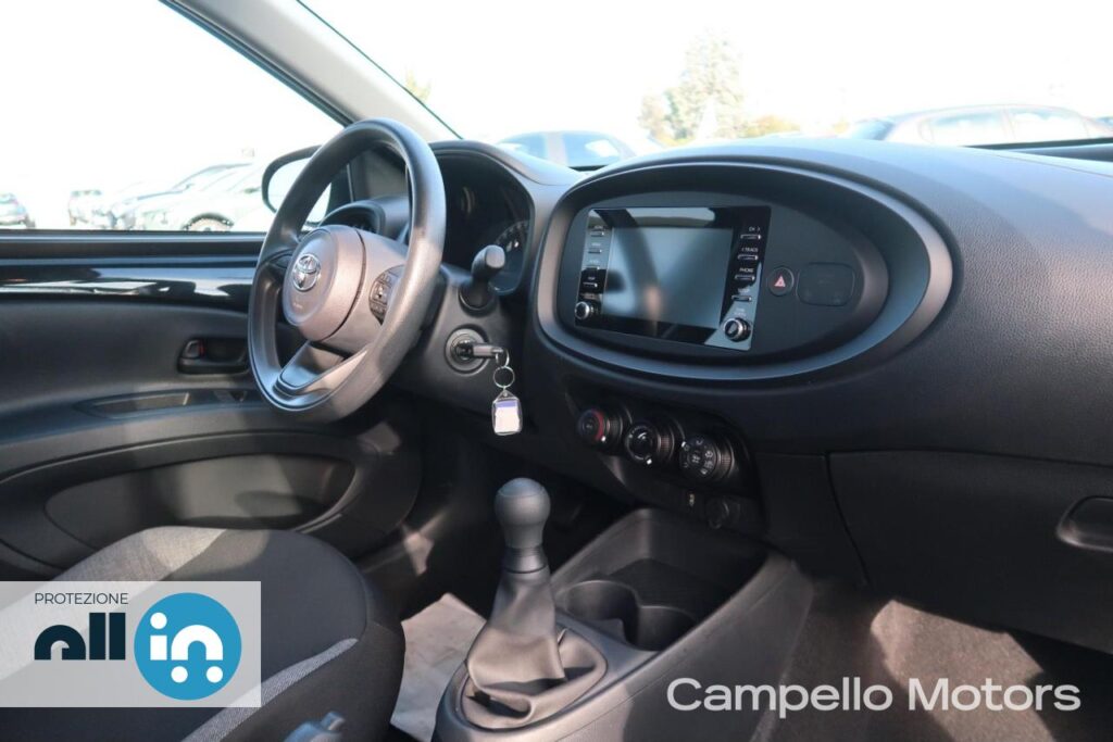 TOYOTA Aygo X 1.0 VVT-i 72cv 5 porte Active Usato Mestre