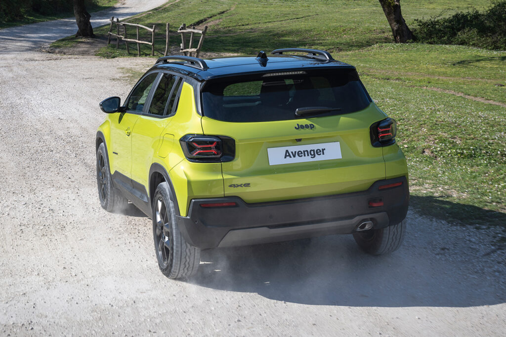 offerta nuova jeep avenger 4xe concessionaria jeep venezia mestre mirano padova