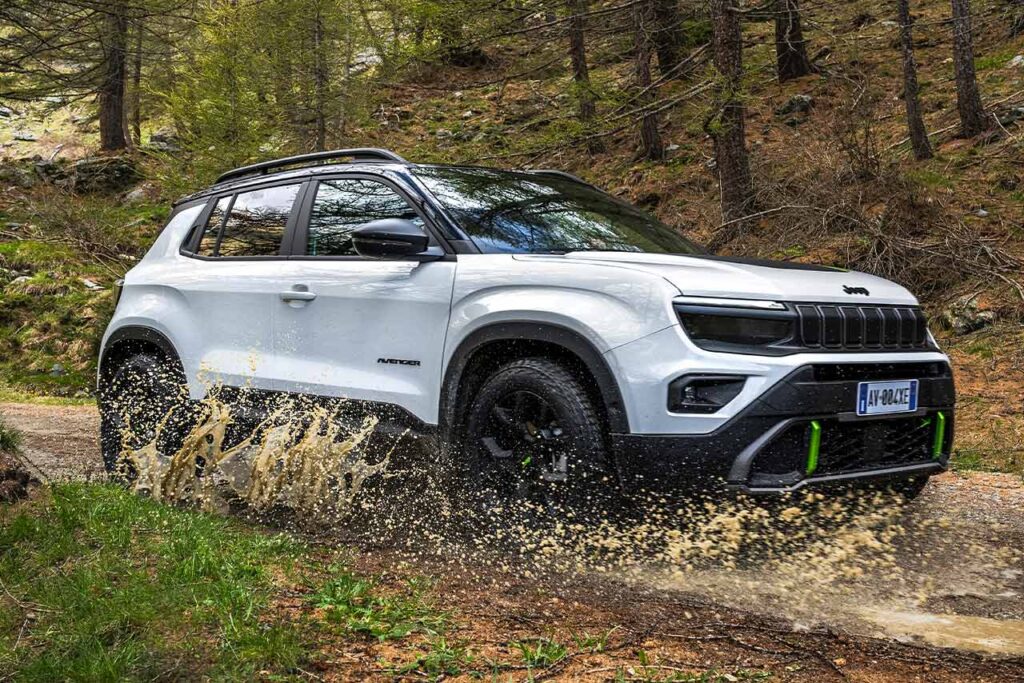 offerta nuova jeep avenger 4xe concessionaria jeep venezia mestre mirano padova