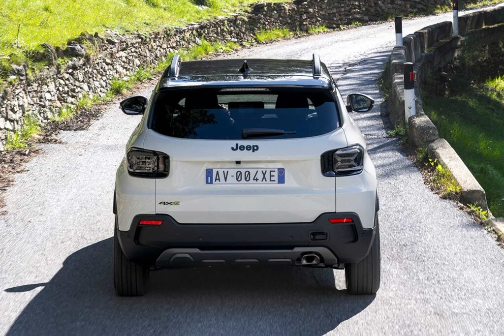 offerta nuova jeep avenger 4xe concessionaria jeep venezia mestre mirano padova