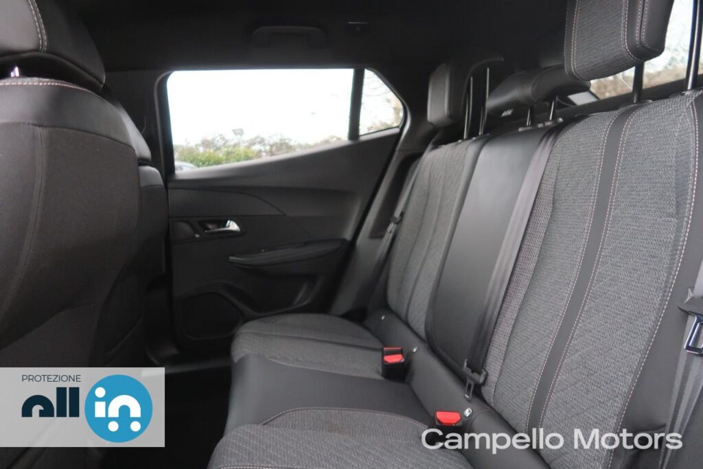 PEUGEOT 2008 1.2 puretech 100cv s&s Allure  Usato Mestre