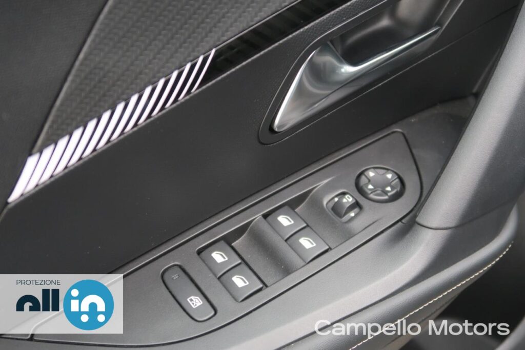 PEUGEOT 2008 1.2 puretech 100cv s&s Allure  Usato Mestre