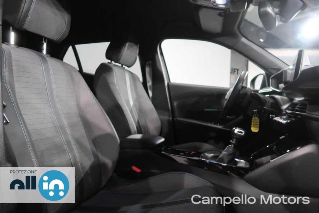 PEUGEOT 2008 1.2 puretech 130cv s&s  Allure Pack Usato