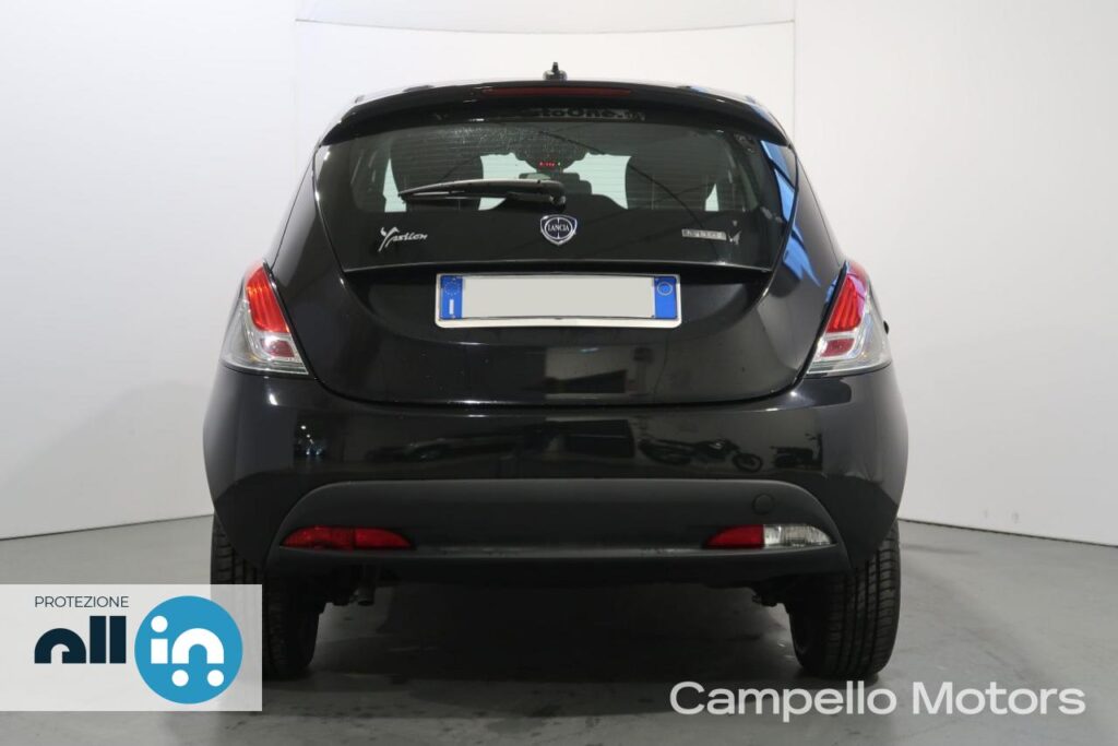 LANCIA Ypsilon 1.0 70cv Hybrid Silver Usato Padova