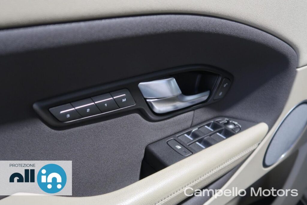 LAND ROVER Range Rover Evoque 2.0 TD4 150cv 5p. SE Aut. Usato Padova