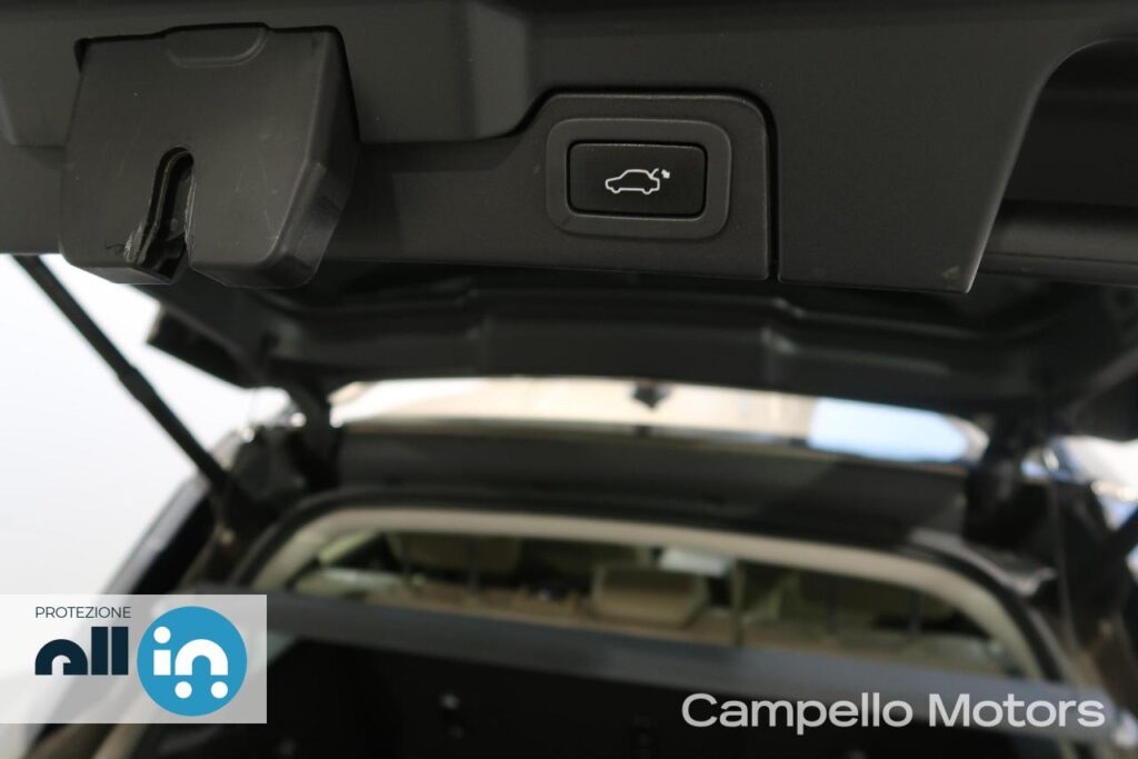 LAND ROVER Range Rover Evoque 2.0 TD4 150cv 5p. SE Aut. Usato Padova