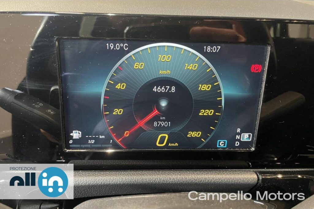 MERCEDES-BENZ B 180 d Sport auto Usato Mirano