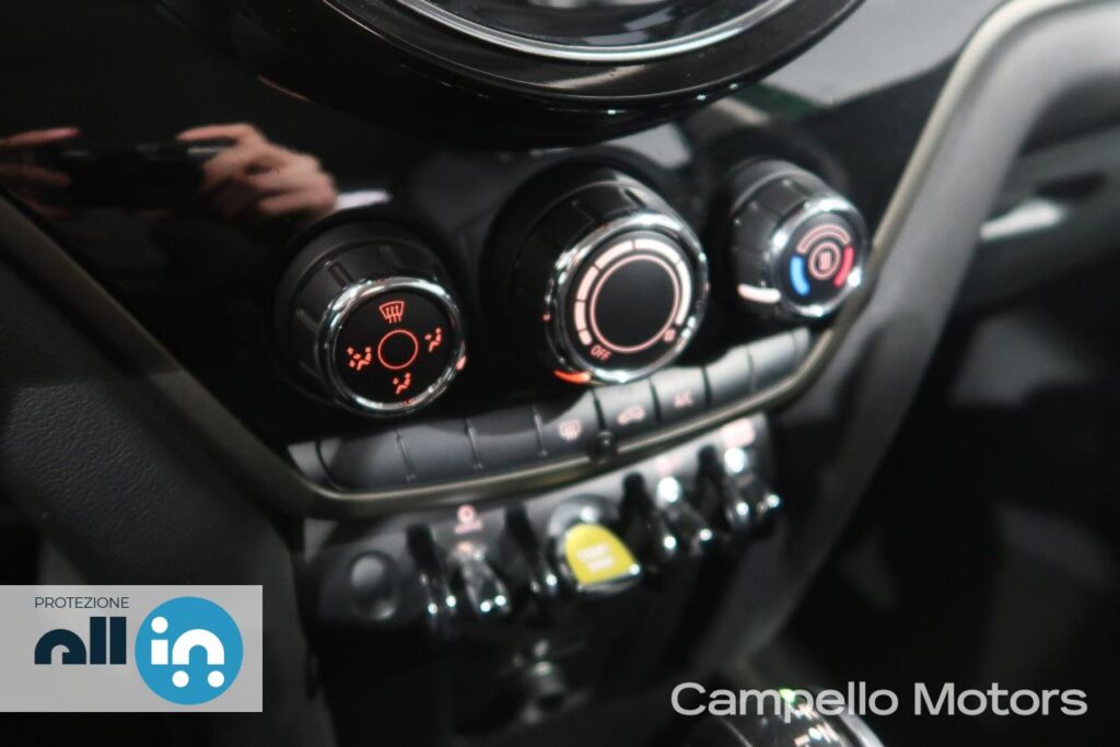 MINI Mini Countryman 1.5 PHEV Cooper SE Essential all4 auto Usato Mestre Terraglio
