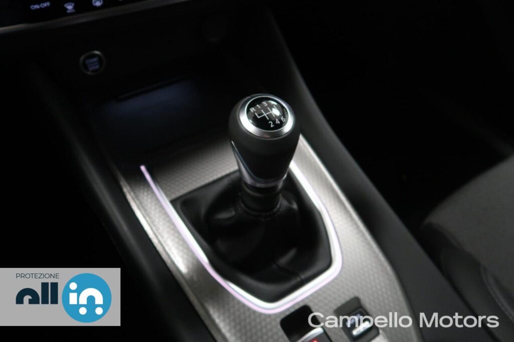 NISSAN Qashqai MHEV 140cv N-Connecta Km 0 Mestre