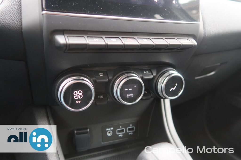 RENAULT Captur 1.6 E-Tech 145cv full hybrid Techno auto Usato Mirano