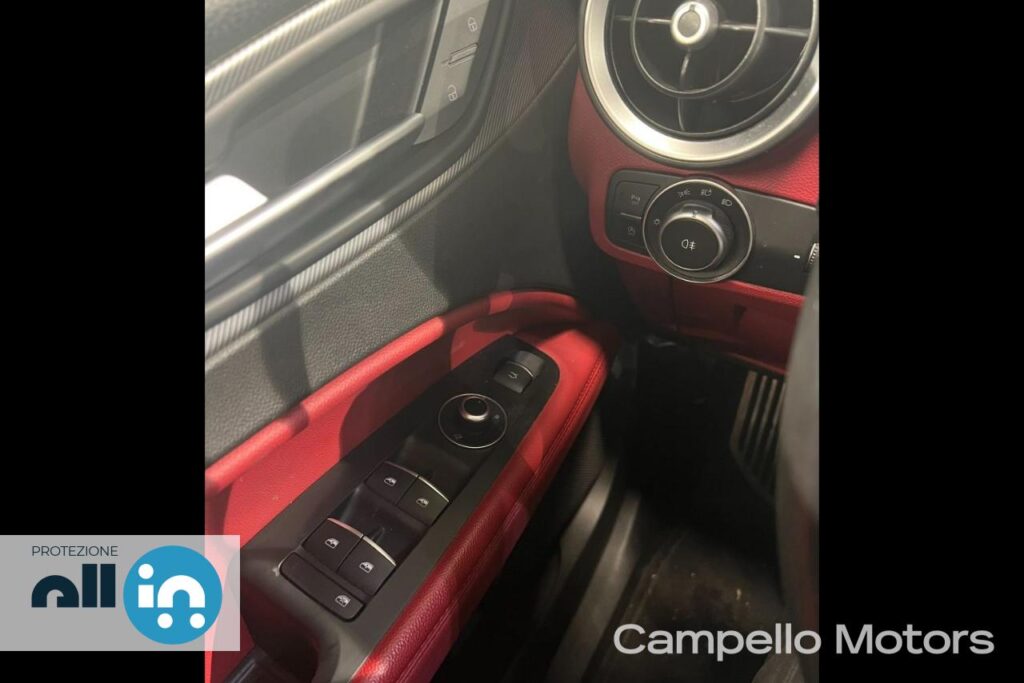 ALFA ROMEO Stelvio 2.2 Turbo Diesel 190cv AT8 Q4 Sprint Usato Mestre Terraglio