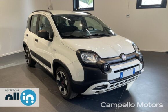 FIAT Panda 1.0 70cv Hybrid City Cross Usato