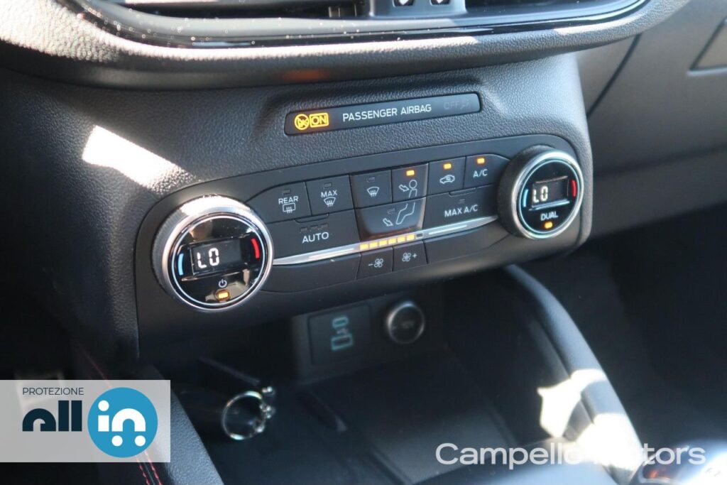 FORD Kuga 1.5 TDCi 120cv 2wd ST-Line  Usato Mestre