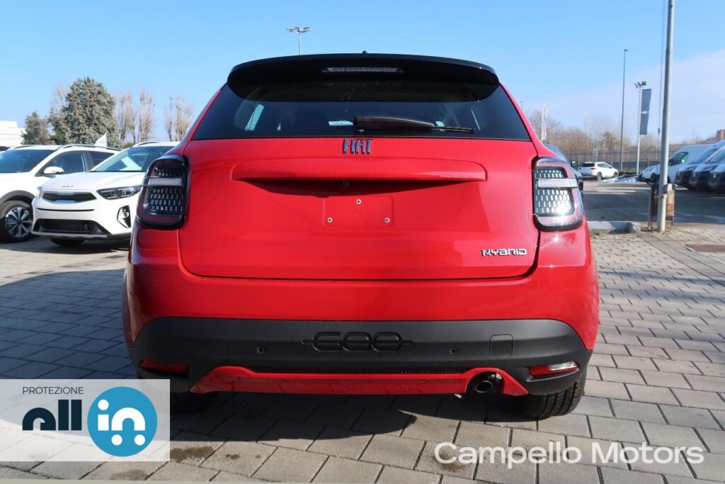 FIAT 600 1.2 Hybrid 100cv Km 0