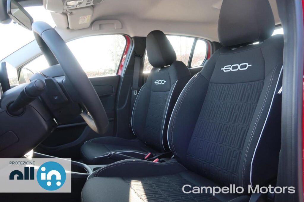 FIAT 600 1.2 Hybrid 100cv Km 0