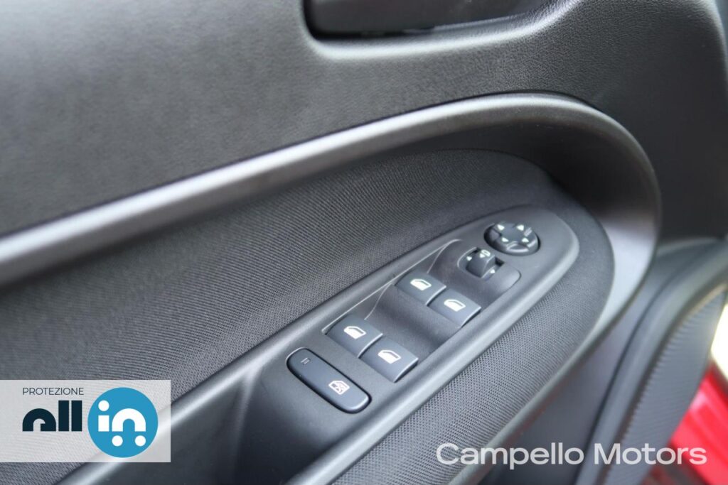 FIAT 600 1.2 Hybrid 100cv Km 0