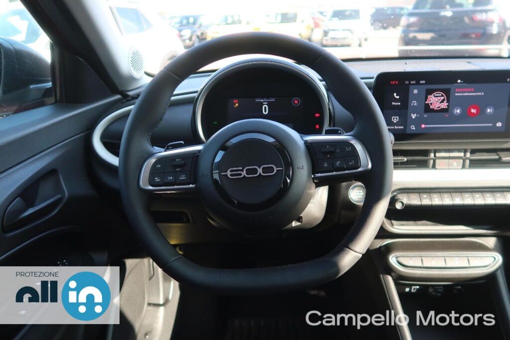 FIAT 600 1.2 Hybrid 100cv Km 0