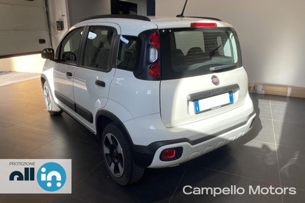 FIAT Panda 1.0 70cv Hybrid City Cross Usato