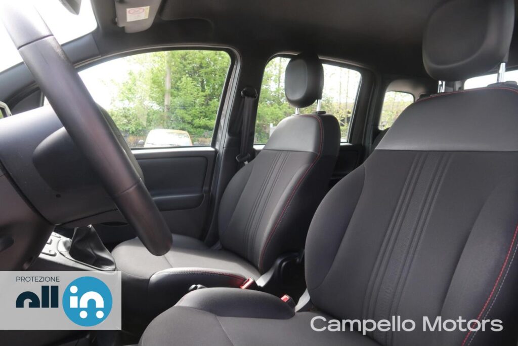 FIAT Panda 1.0 70cv Hybrid Sport Usato Mestre