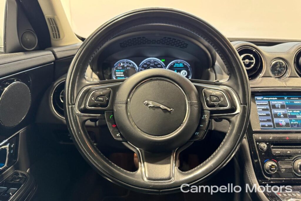 JAGUAR XJ 3.0D V6 Premium Luxury Usato