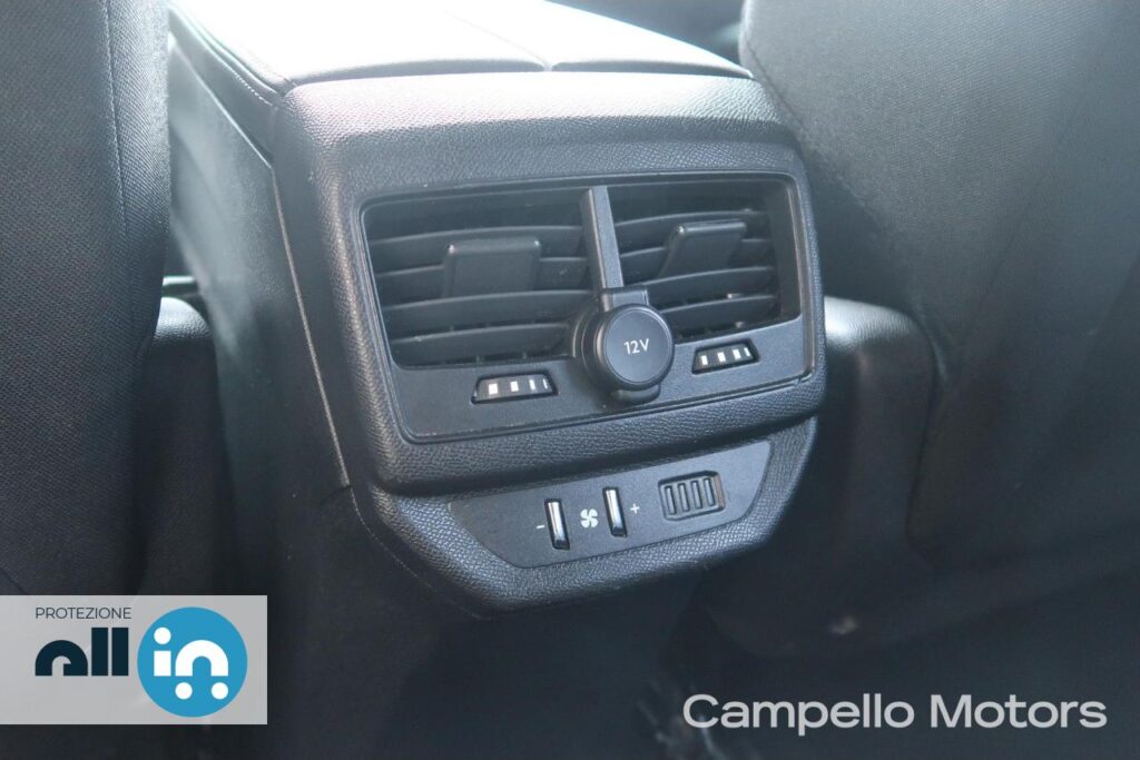 PEUGEOT 5008 1.5 bluehdi 130cv s&s EAT8 Allure Pack Usato Mestre