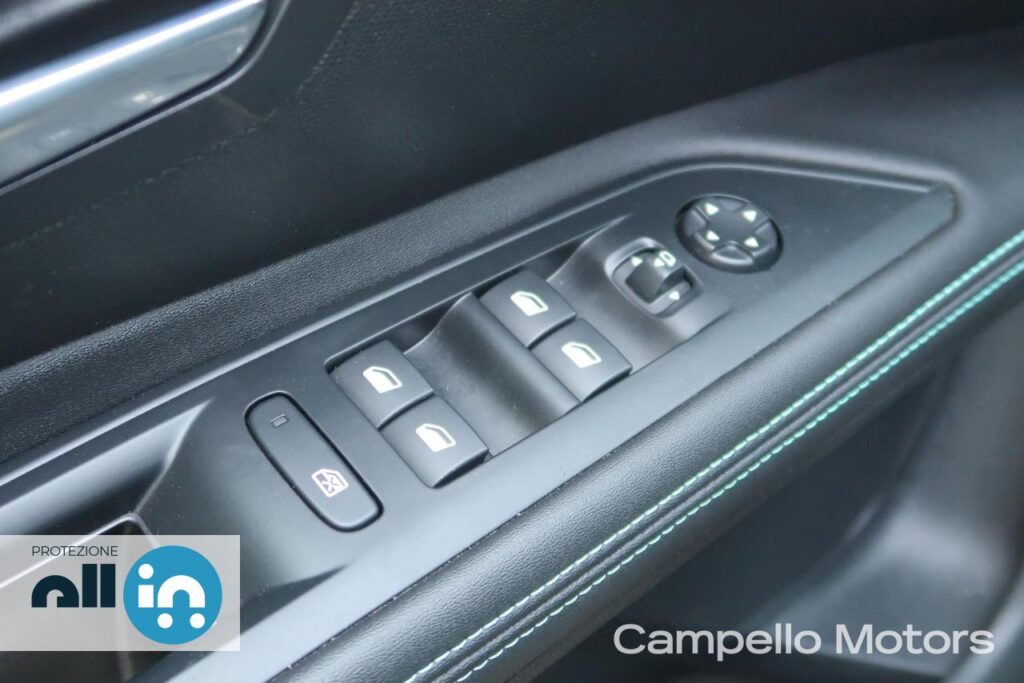 PEUGEOT 5008 1.5 bluehdi 130cv s&s EAT8 Allure Pack Usato Mestre