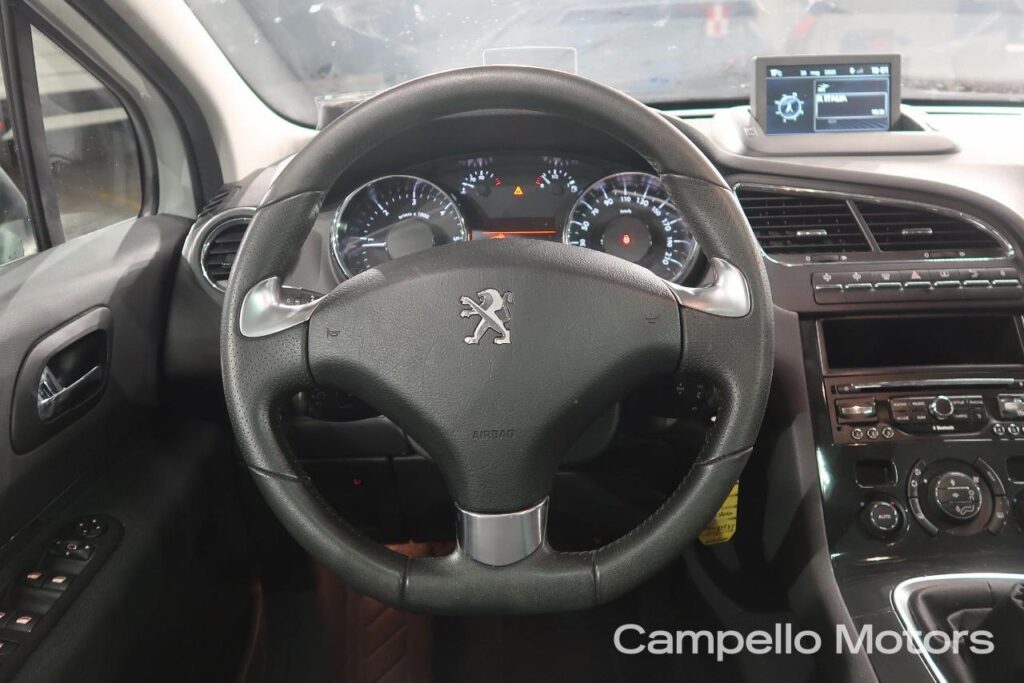 PEUGEOT 5008 1.6 Hdi 115cv Allure  Usato Mestre Terraglio
