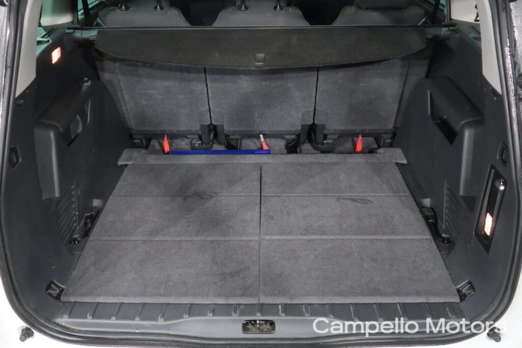 PEUGEOT 5008 1.6 Hdi 115cv Allure  Usato Mestre Terraglio