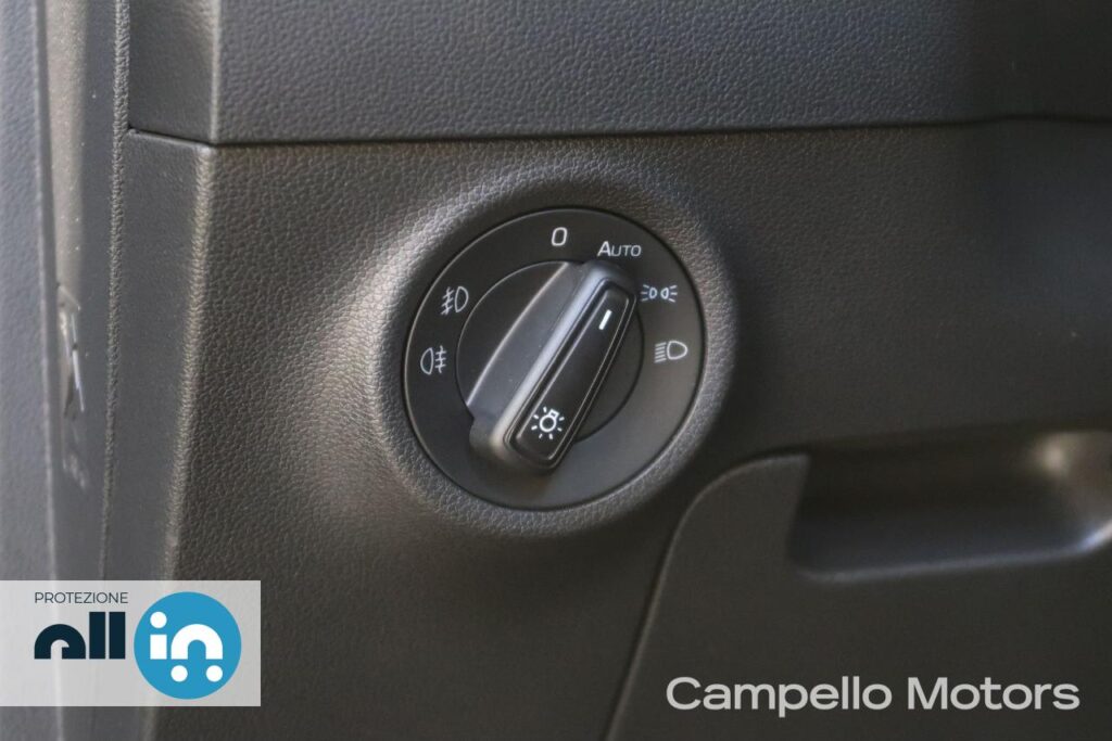 SKODA Karoq 1.5 TSI Executive DSG Usato Mestre Terraglio