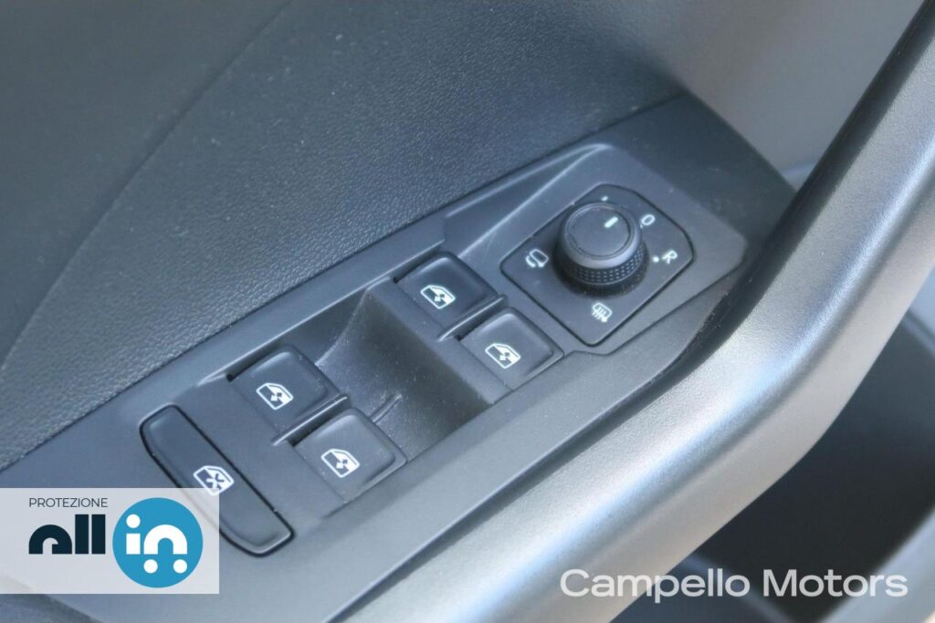 VOLKSWAGEN T-Cross 1.0 TSI 115cv DSG Life  Usato Mestre