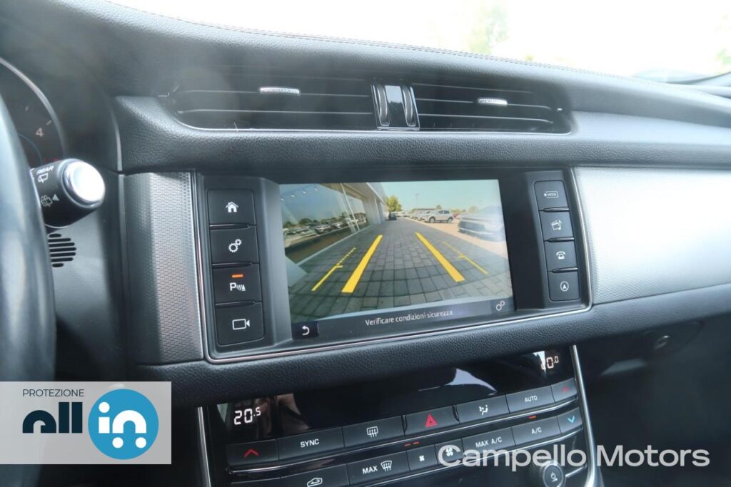 JAGUAR XF Sportbrake 2.0 D 180cv AWD aut. R-Sport Usato Mestre