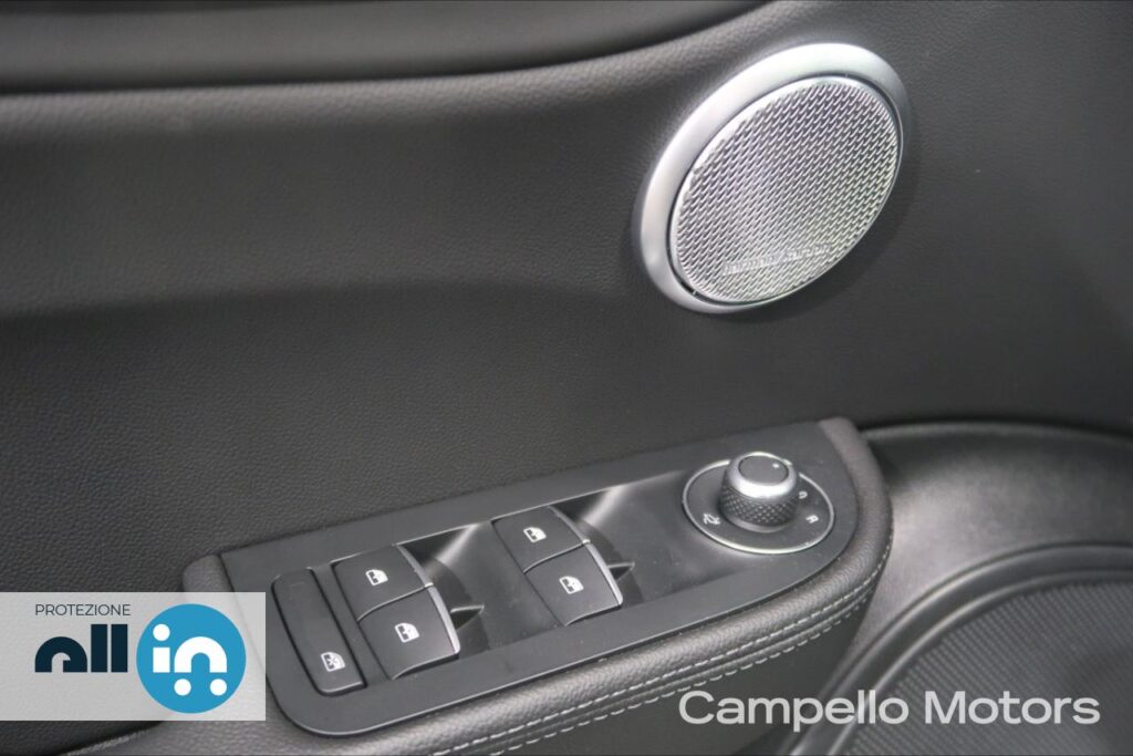 ALFA ROMEO Giulia 2.2 Turbo Diesel 210cv AT8 Q4 Veloce My24  Km 0 Mestre Terraglio