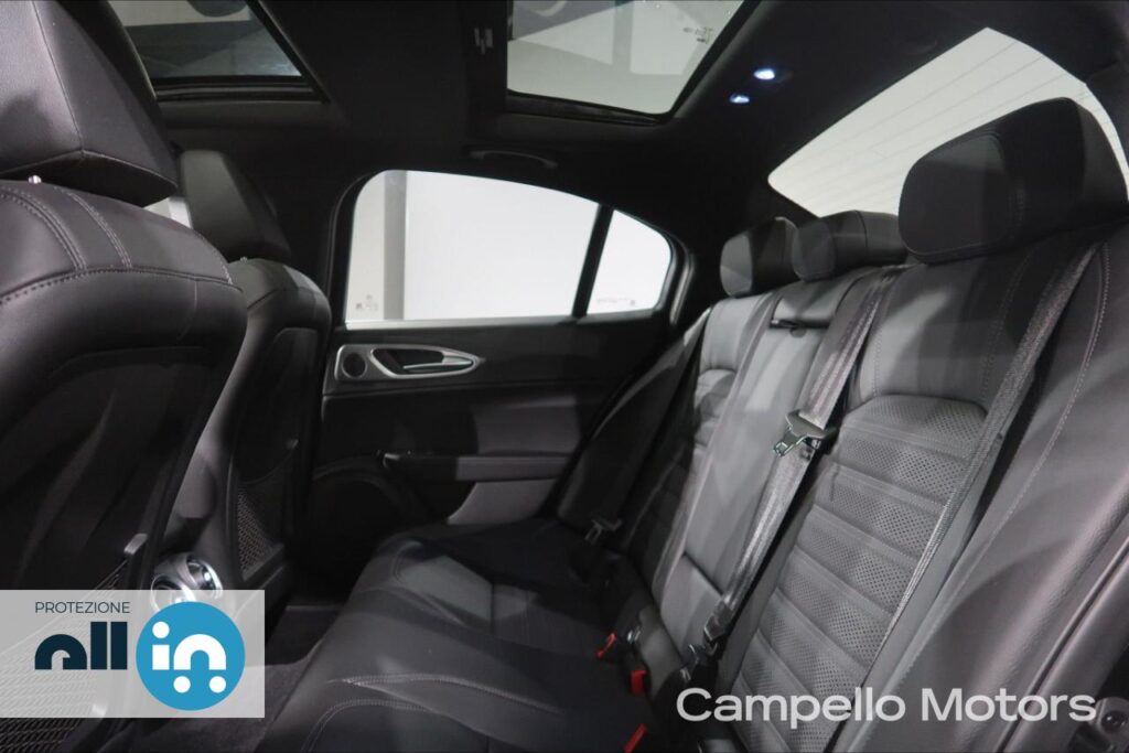 ALFA ROMEO Giulia 2.2 Turbo Diesel 210cv AT8 Q4 Veloce My24  Km 0 Mestre Terraglio