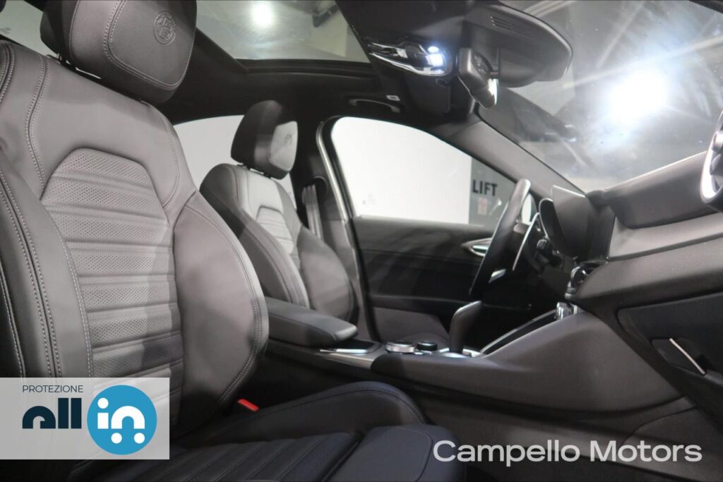 ALFA ROMEO Giulia 2.2 Turbo Diesel 210cv AT8 Q4 Veloce My24  Km 0 Mestre Terraglio