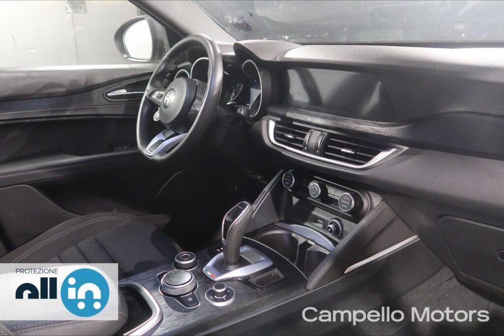 ALFA ROMEO Stelvio 2.2 Turbo Diesel 190cv AT8 Q4 Super Business Usato Mestre Terraglio