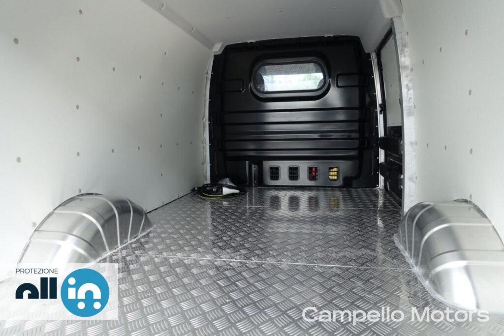 CENNTRO LOGISTAR 260 VAN 43,5kWh Km 0