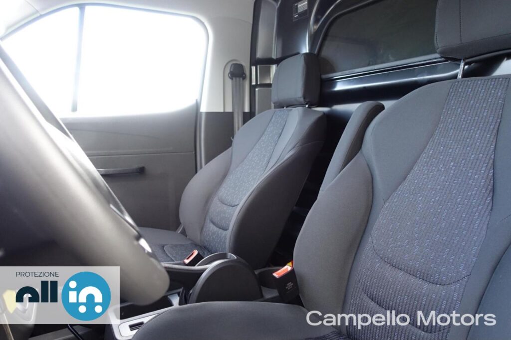 CENNTRO LOGISTAR 260 VAN 43,5kWh Km 0