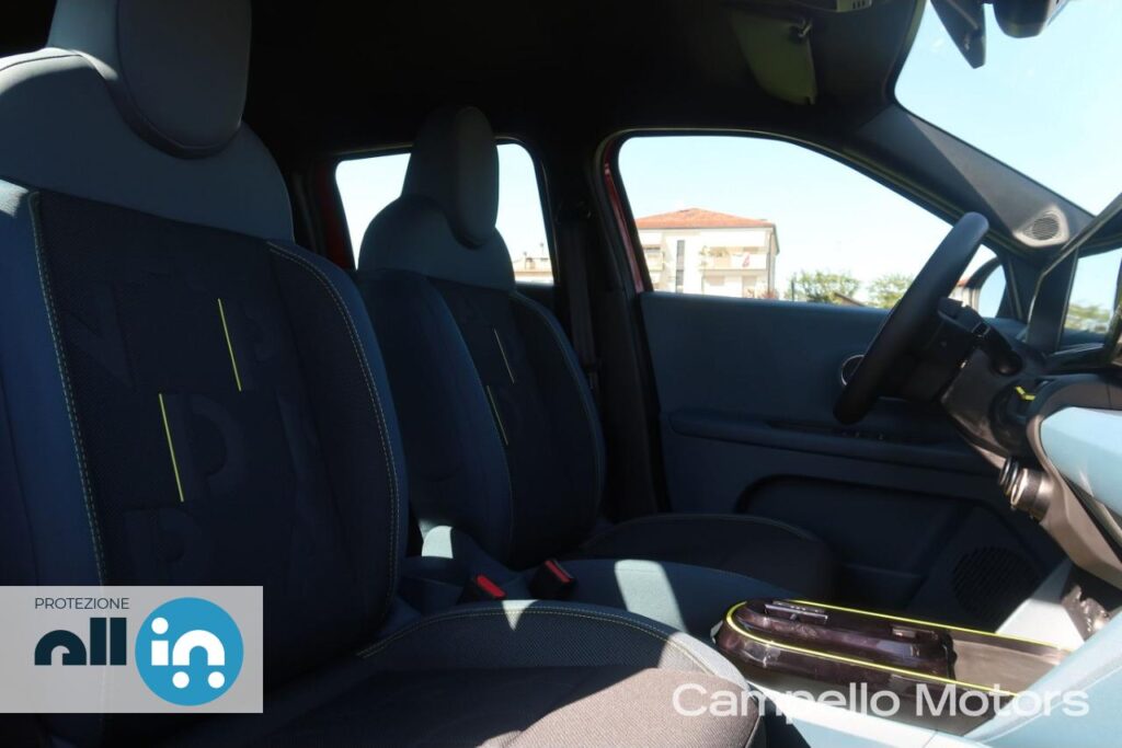 FIAT Grande Panda E Red Km 0 Mirano