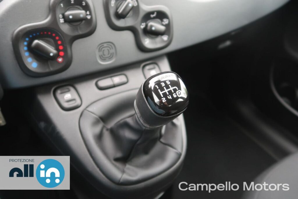 FIAT Panda 1.0 70cv Hybrid City Cross Usato Padova