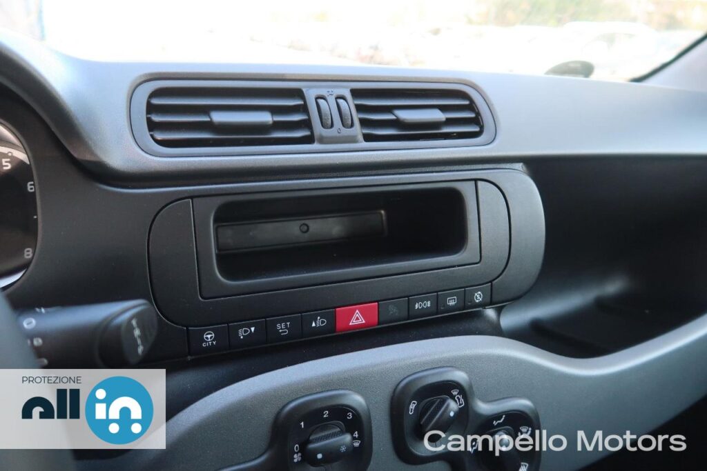 FIAT Panda 1.0 70cv Hybrid City Cross Usato Padova