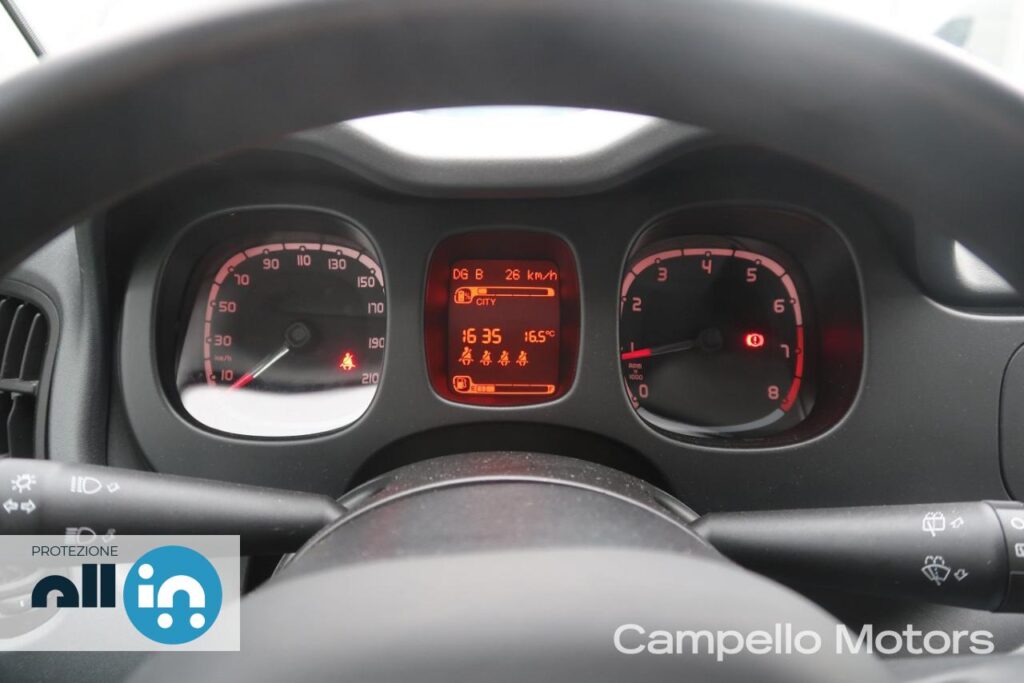 FIAT Panda 1.0 70cv Hybrid City Cross Usato Padova