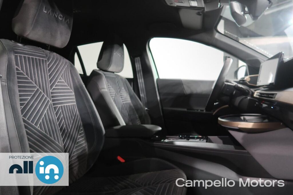 LANCIA Nuova Ypsilon Lx 100% Elettrica 156cv Km 0 Mestre Terraglio