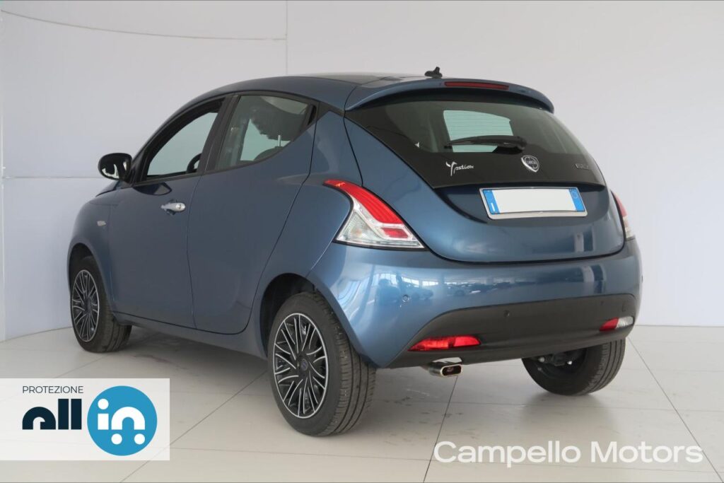 LANCIA Ypsilon 1.0 70cv Hybrid Gold Usato Mirano