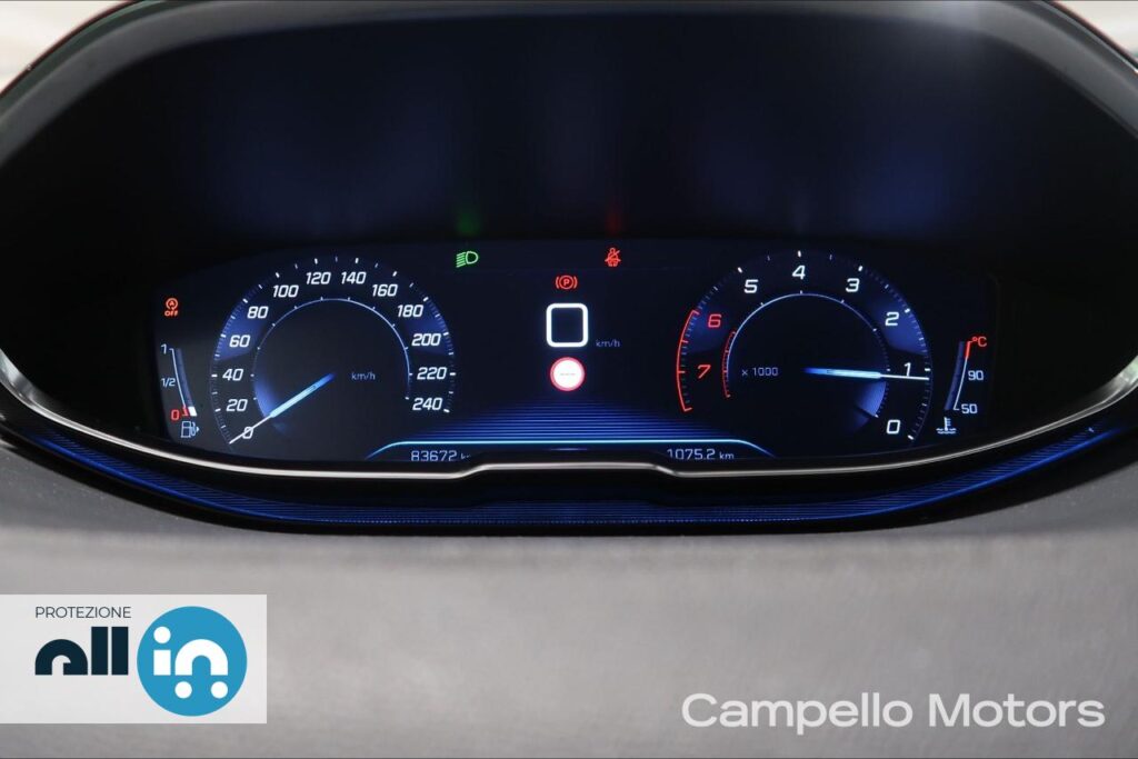 PEUGEOT 3008 1.2 puretech t s&s 130cv Active Usato Padova