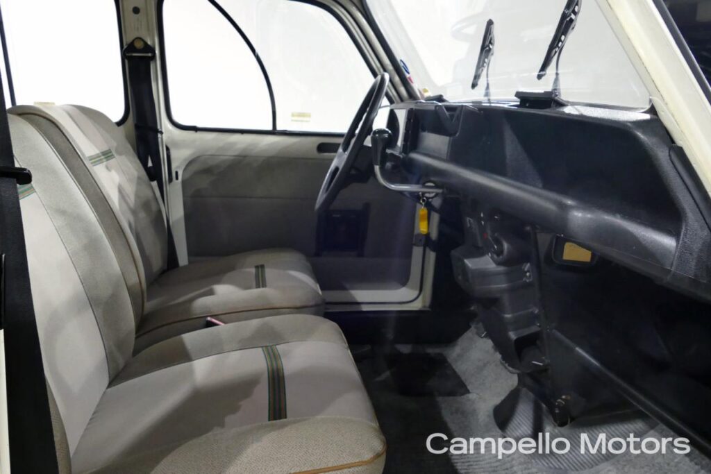 RENAULT 4 950 TL Usato